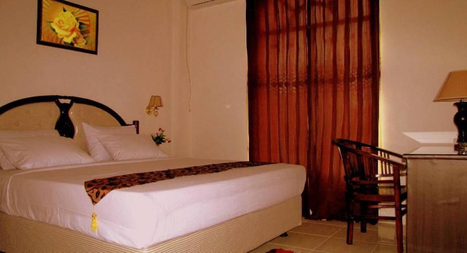 Hotel Mitra Garden Pangkal Pinang Kamer foto
