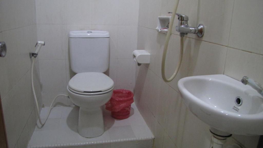 Hotel Mitra Garden Pangkal Pinang Buitenkant foto