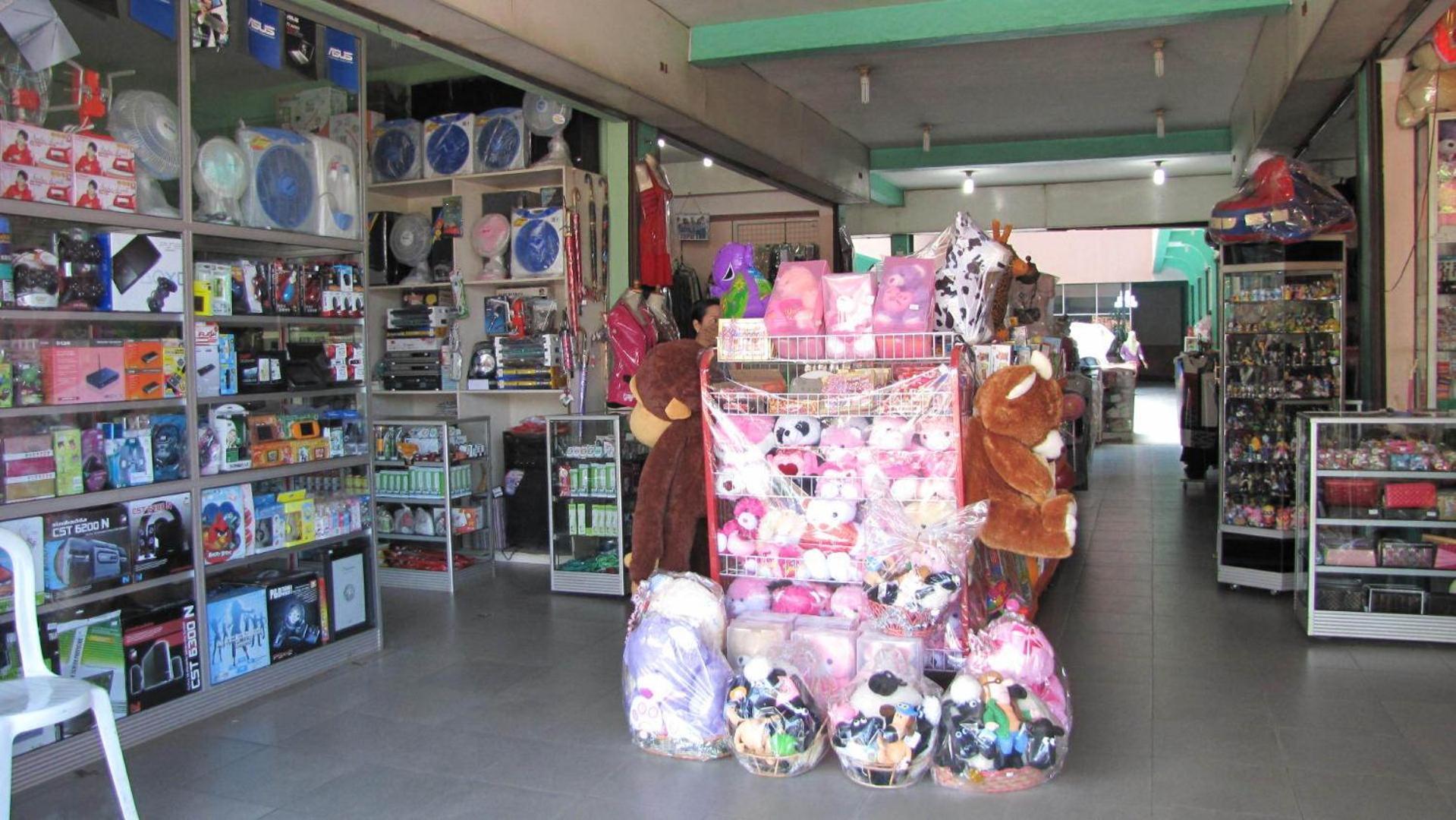 Hotel Mitra Garden Pangkal Pinang Buitenkant foto